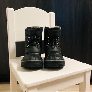 London Fog toddler boots